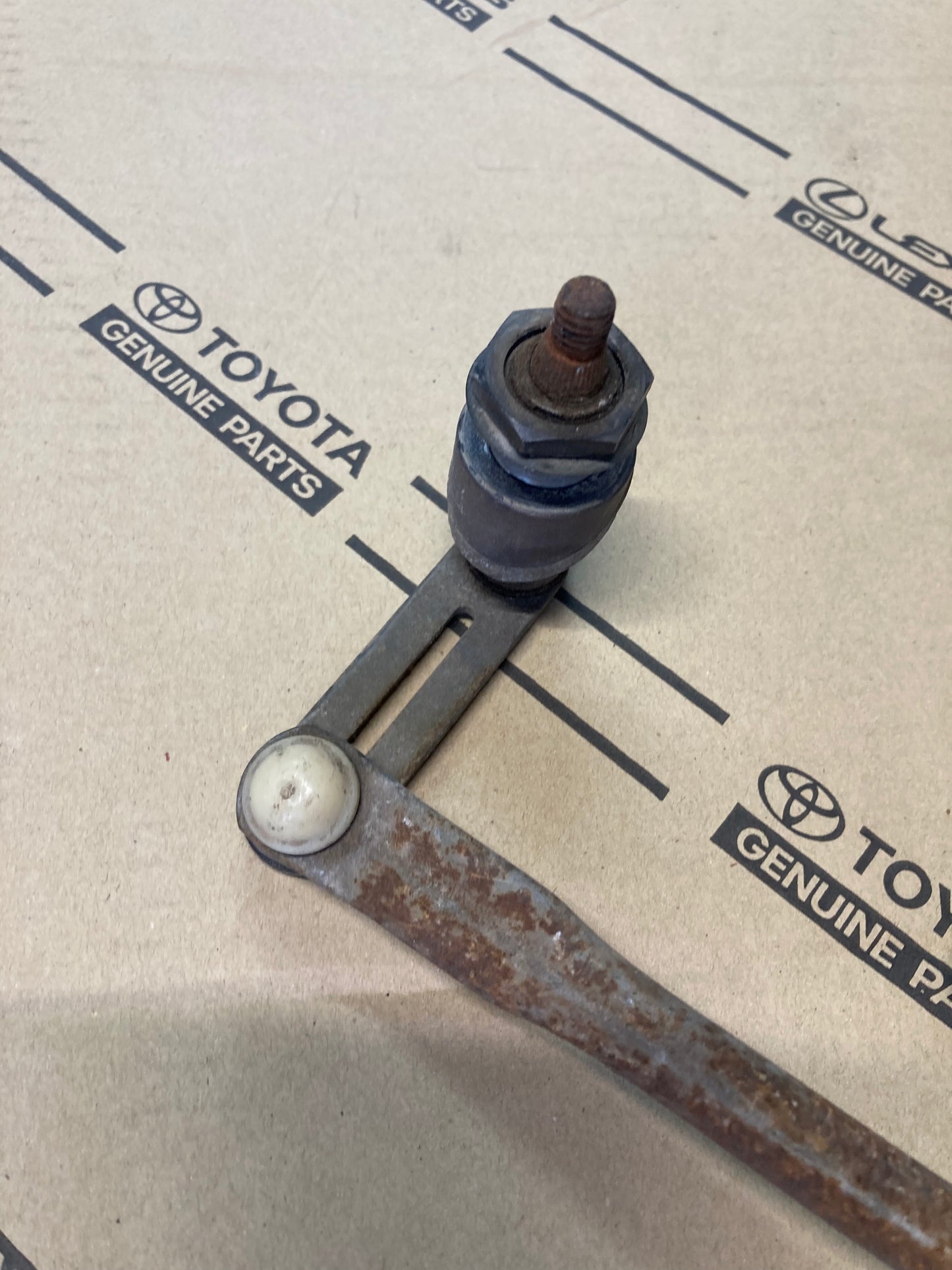 AE86 Sprinter wiper linkages