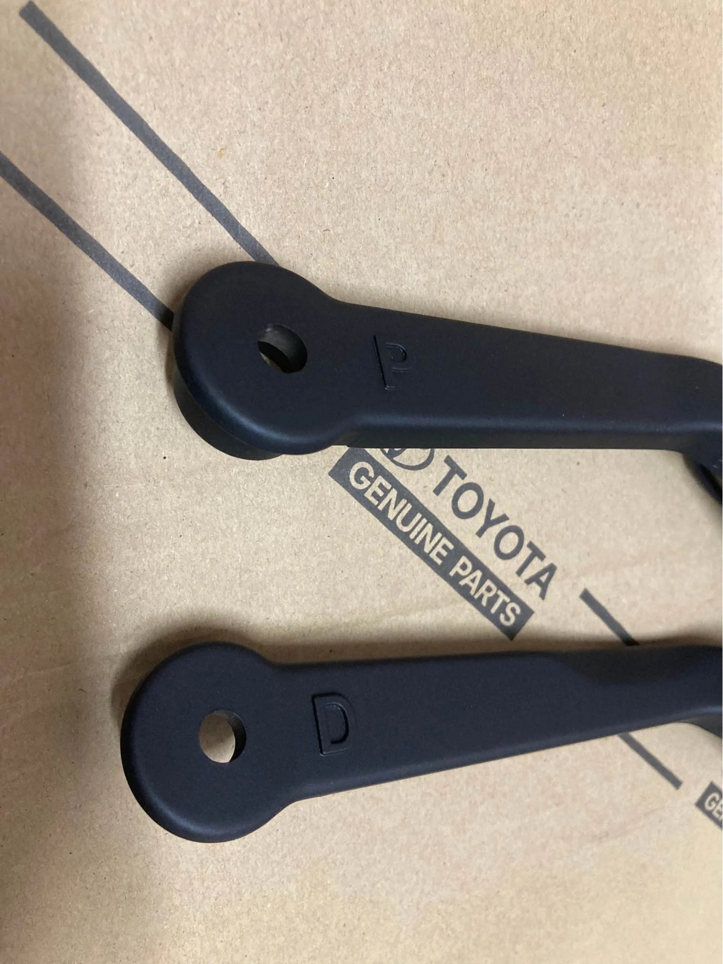 Toyota Sprinter AE86 Wiper arm set