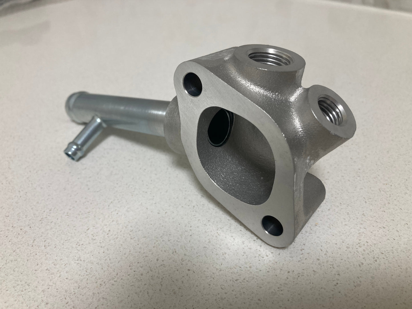 4AGE 16V RWD Rear water outlet