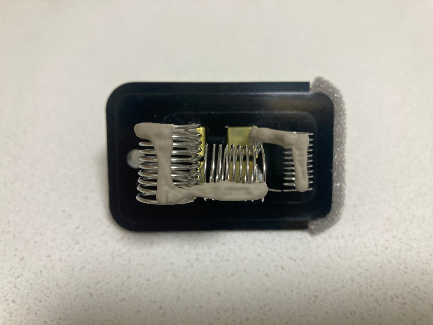 Toyota Corolla AE92-AE95 89-94 heater fan speed resistor