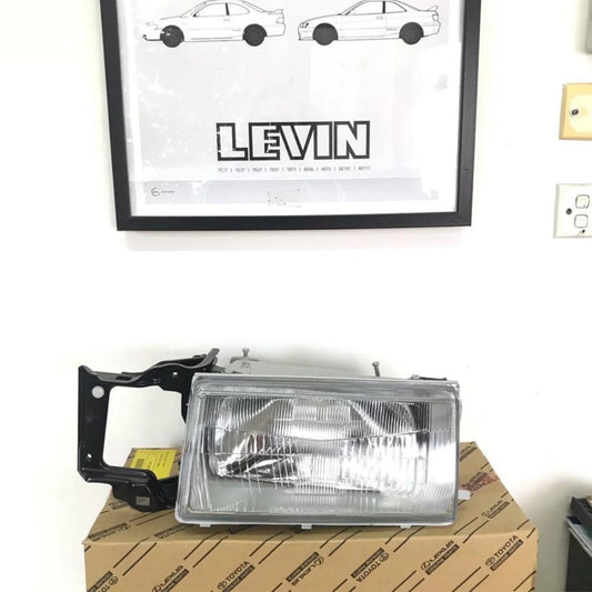 Toyota Sprinter AE86 Levin Kouki Headlamps