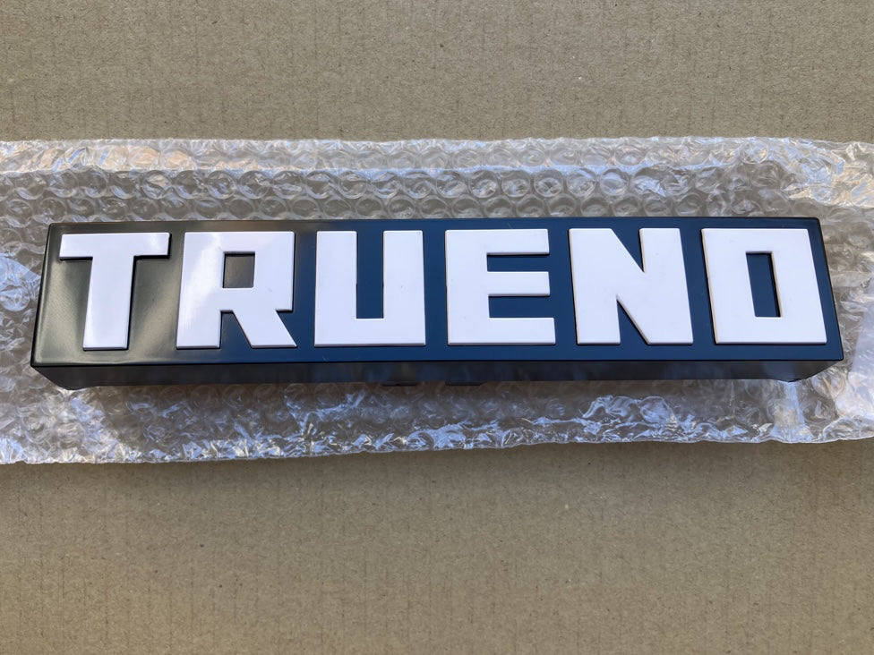 Toyota Sprinter AE86 Trueno Kouki front emblem badge