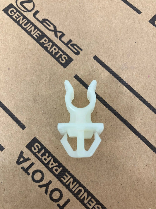 Toyota Sprinter AE86 Bonnet rod retaining clip