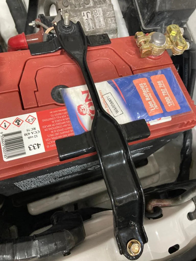 AE86 Battery clamp