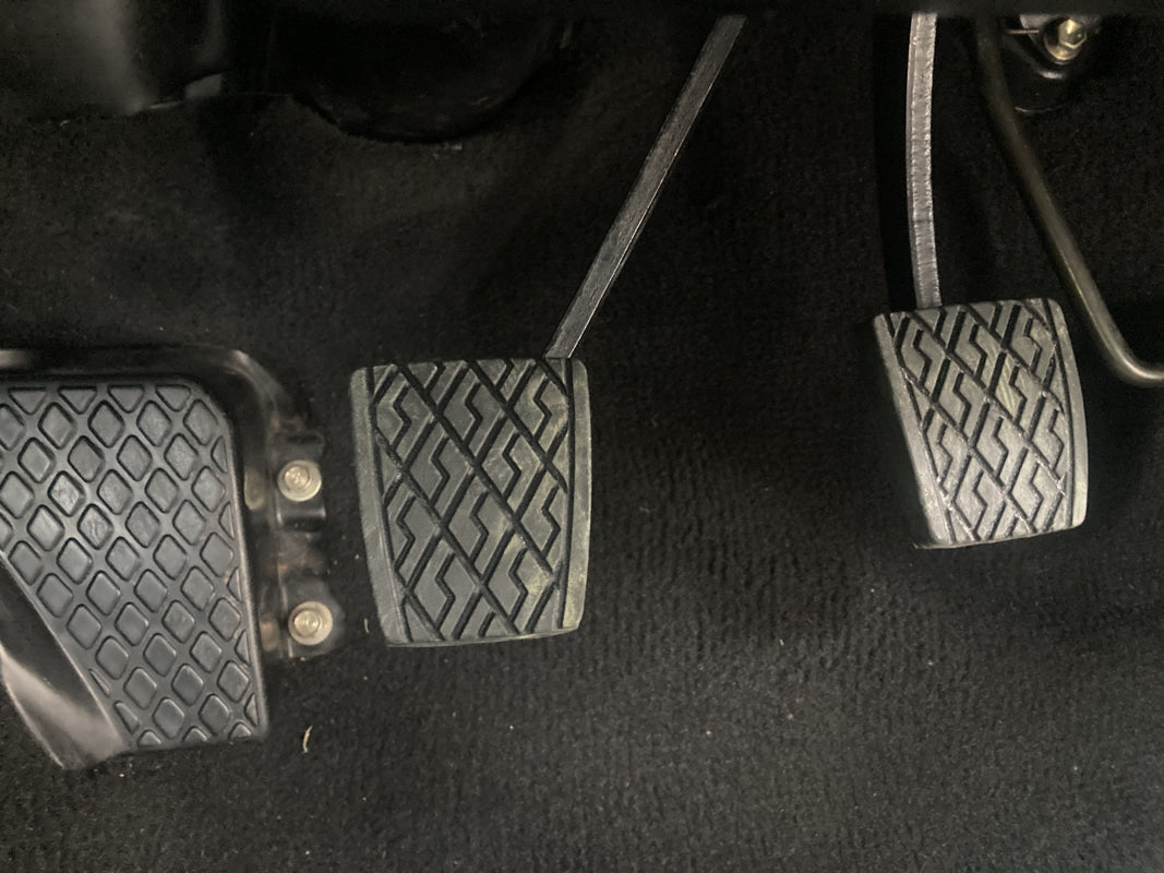 Toyota Sprinter AE86 Brake and clutch pedal rubber