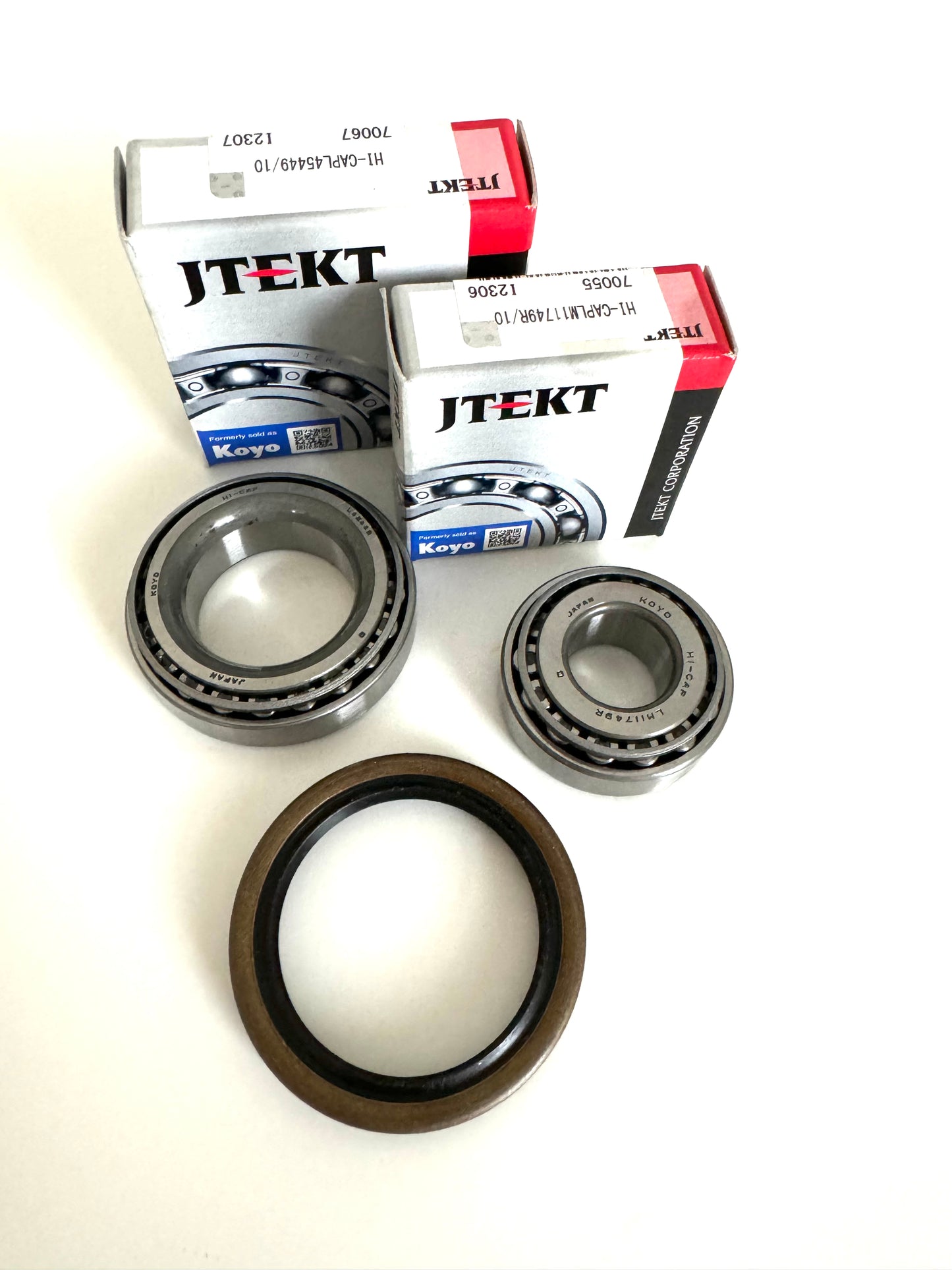 AE86 Front hub wheel bearings