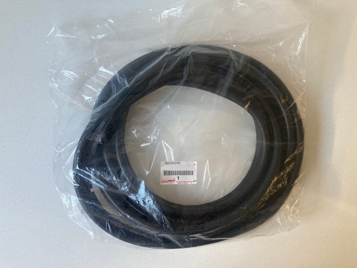 Ae86 Boot Toyota Sprinter AE86 3DR Hatch boot seal – Corolla Spares