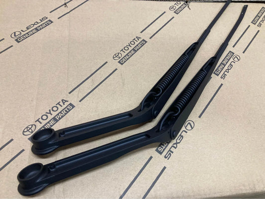 Toyota Sprinter AE86 Wiper arm set