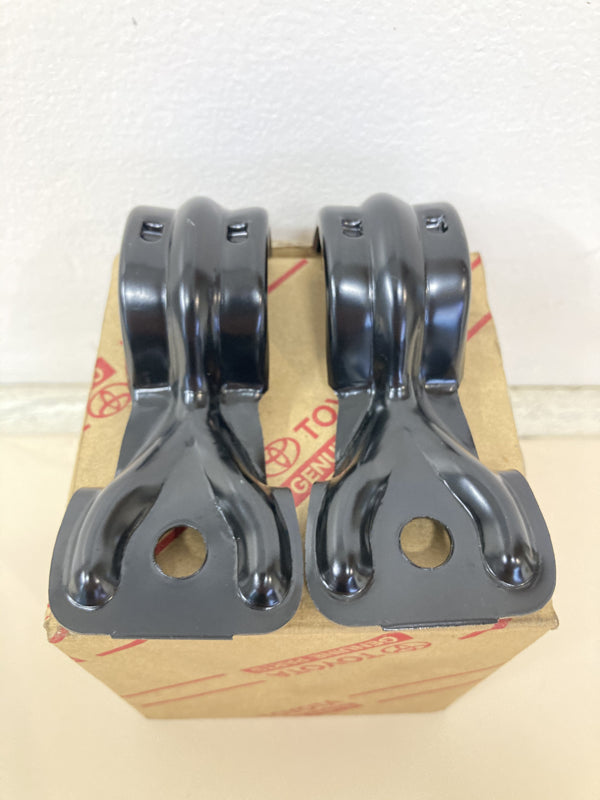 Toyota Sprinter AE86 Radiator brackets – Corolla Spares